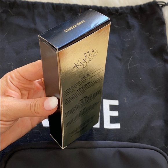 Kylie cosmetics bundle